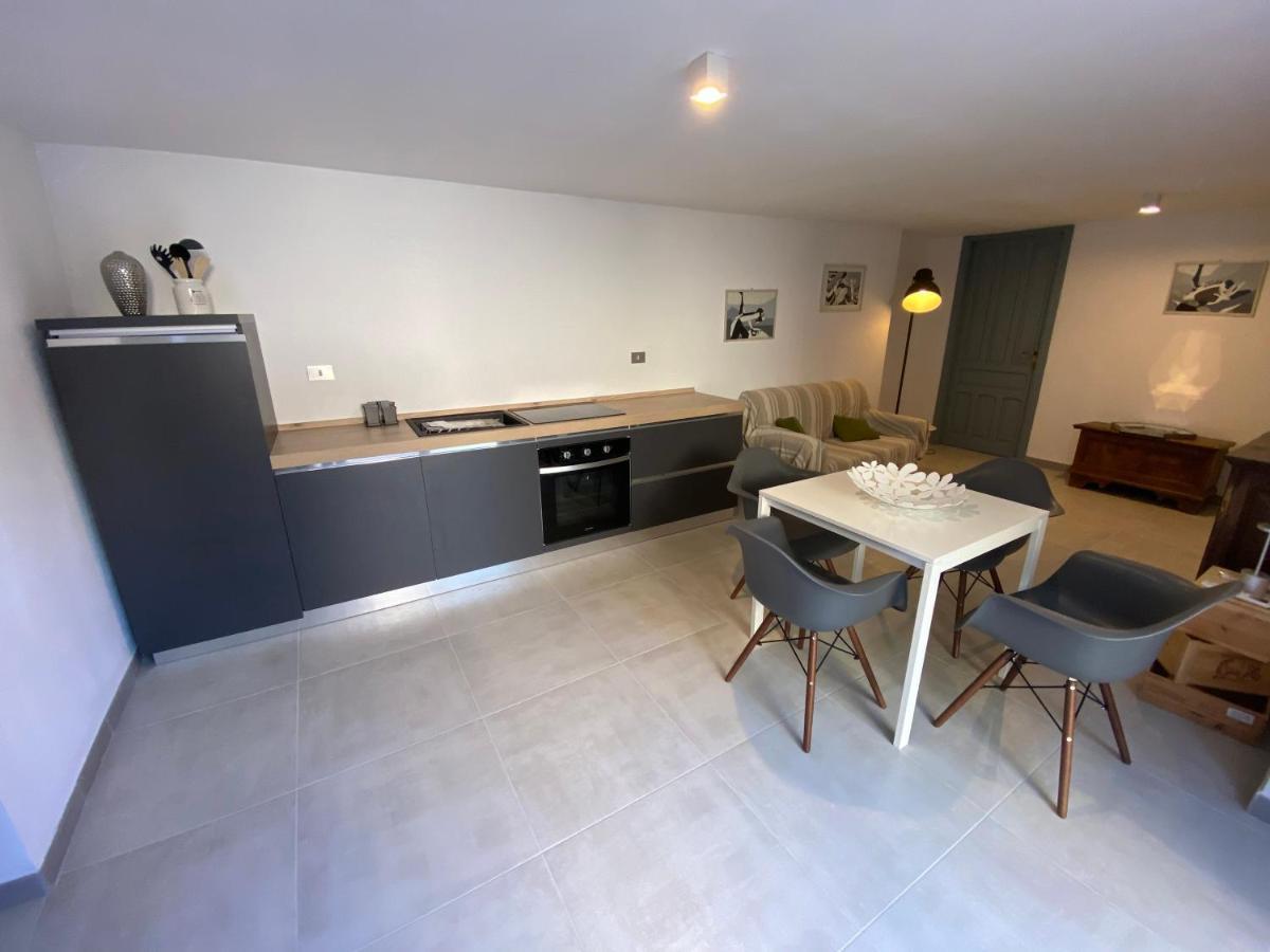 Casa Teresa Villa Porto Pino Buitenkant foto