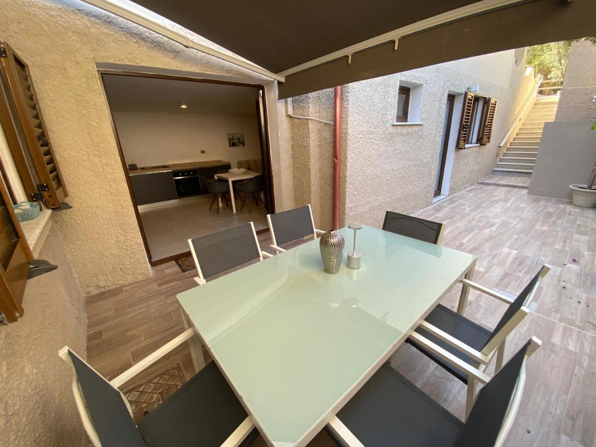 Casa Teresa Villa Porto Pino Buitenkant foto