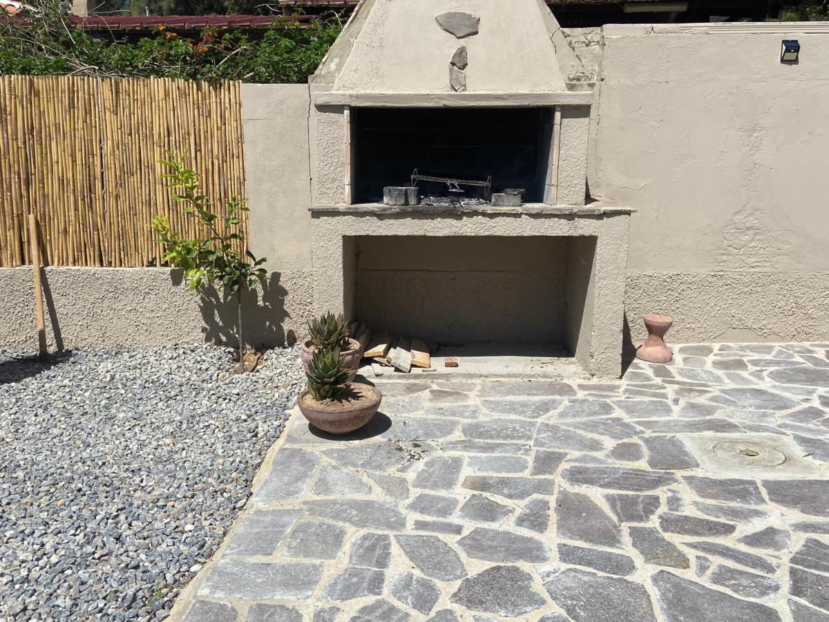 Casa Teresa Villa Porto Pino Buitenkant foto